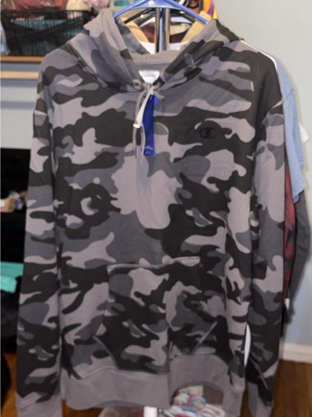 Champion Men's Gray Camo
Hoodie